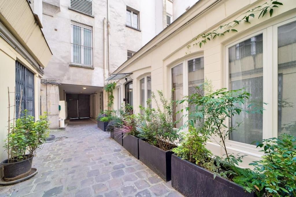Superbe Maisonnette Neuve Au Coeur De Paris Exterior photo