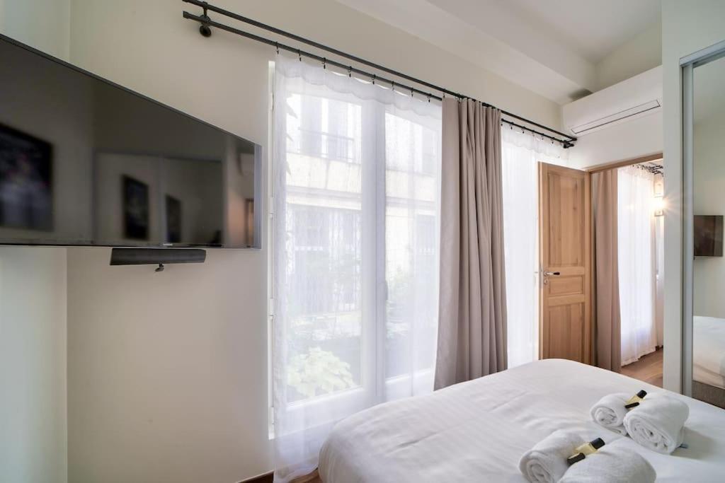 Superbe Maisonnette Neuve Au Coeur De Paris Exterior photo